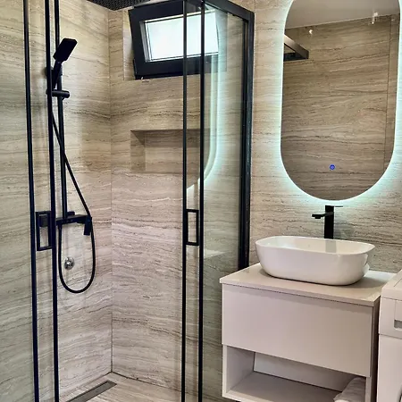 Feriehus Riverhouse Tosinovic *